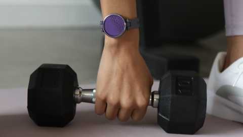 Garmin Lily™ Sport Midnight Orchidea